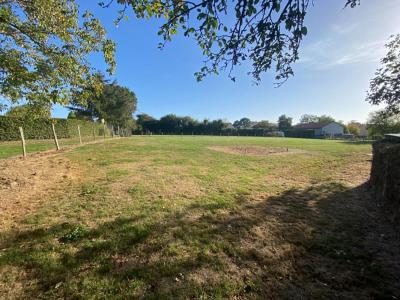 Acheter Terrain 3600 m2 Nevers