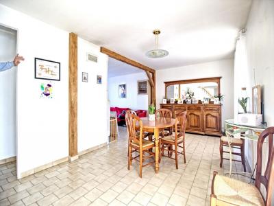 Acheter Maison Trelaze 282420 euros