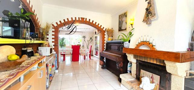 For sale Chelles 5 rooms 130 m2 Seine et marne (77500) photo 2