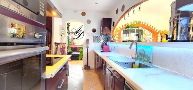 For sale Chelles 5 rooms 130 m2 Seine et marne (77500) photo 3