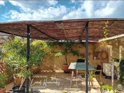 Acheter Maison 182 m2 Uzes