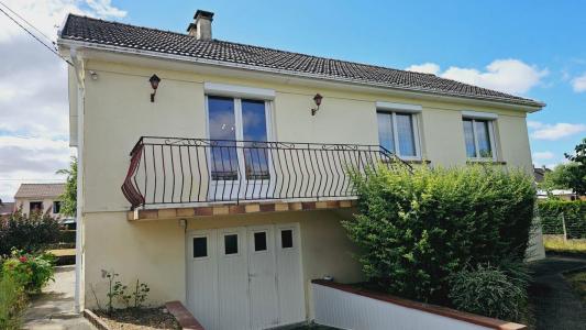 For sale Saint-germain-du-puy 4 rooms 83 m2 Cher (18390) photo 0