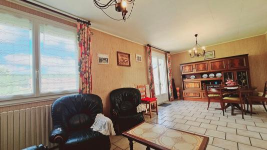For sale Saint-germain-du-puy 4 rooms 83 m2 Cher (18390) photo 3
