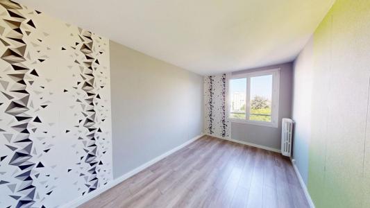 For sale Tours 4 rooms 72 m2 Indre et loire (37000) photo 2