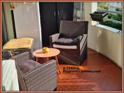 For sale Villeurbanne 5 rooms 122 m2 Rhone (69100) photo 2