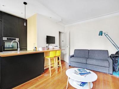 Annonce Location Appartement Paris-18eme-arrondissement 75