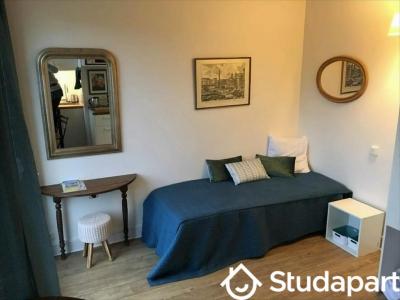 For rent Paris-13eme-arrondissement 1 room 13 m2 Paris (75013) photo 0