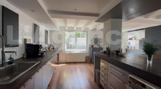 For sale 7 rooms 215 m2 Val de Marne (94370) photo 2