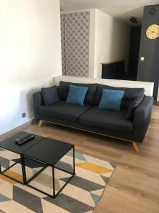 For sale CENTRE VILLE 3 rooms 68 m2 Haute savoie (74160) photo 3
