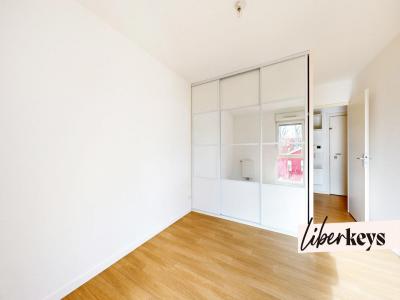 For sale Lille 3 rooms 68 m2 Nord (59000) photo 4