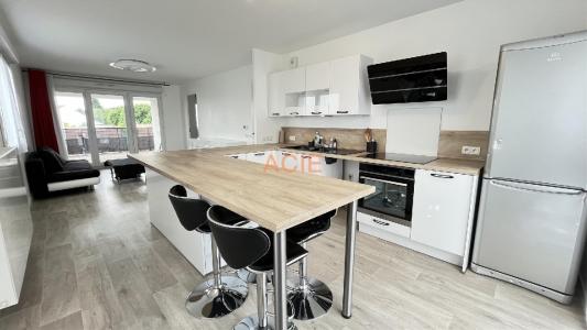 For rent Louvres 3 rooms 64 m2 Val d'Oise (95380) photo 3