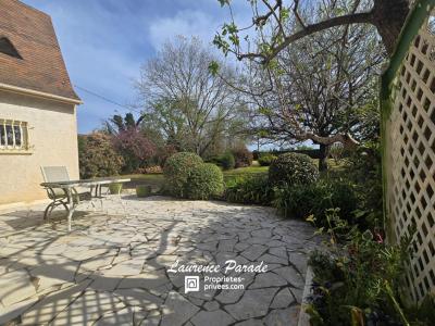 For sale Montpon-menesterol 5 rooms 145 m2 Dordogne (24700) photo 2