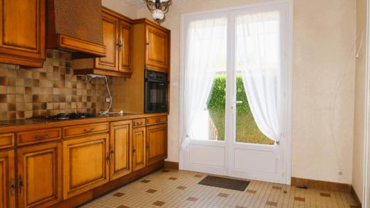 For sale Pouzauges 6 rooms 90 m2 Vendee (85700) photo 0