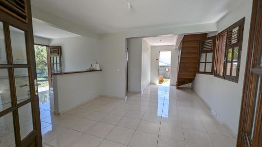 For rent Gosier 5 rooms 95 m2 Guadeloupe (97190) photo 2