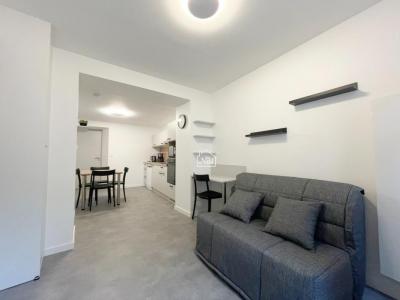 Louer Appartement 31 m2 Laval