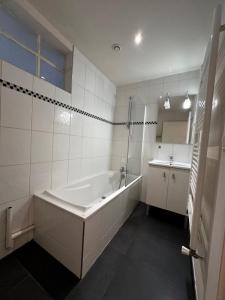 For rent Nancy 3 rooms 83 m2 Meurthe et moselle (54000) photo 3