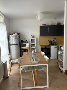For rent Chantilly 3 rooms 64 m2 Oise (60500) photo 2