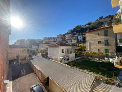Louer Appartement 70 m2 Nice