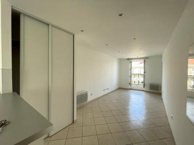 Louer Appartement 33 m2 Marseille-1er-arrondissement