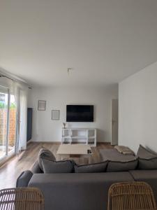 Louer Appartement Acheres 1050 euros