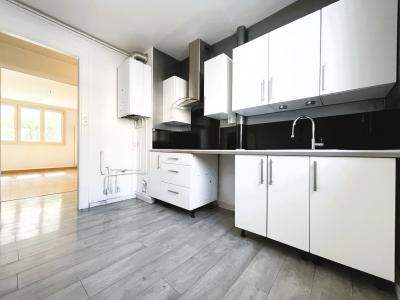 For sale Fontaine 3 rooms 53 m2 Isere (38600) photo 4