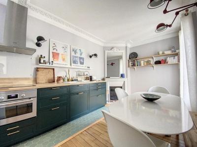 For rent Paris-10eme-arrondissement 2 rooms 53 m2 Paris (75010) photo 2