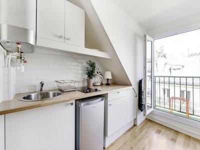 For rent Paris-8eme-arrondissement 1 room 13 m2 Paris (75008) photo 1