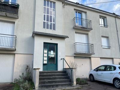 For sale Descartes 4 rooms 68 m2 Indre et loire (37160) photo 0
