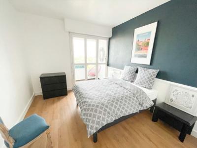 Louer Appartement 70 m2 Merignac