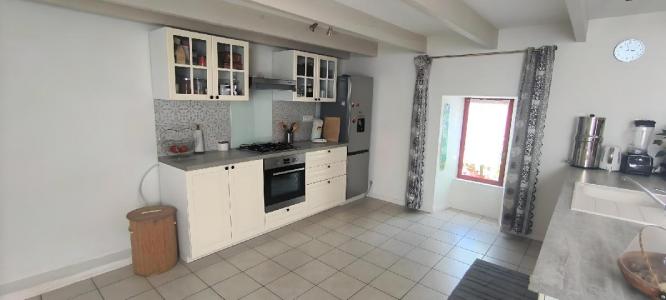 For sale 4 rooms 115 m2 Morbihan (56350) photo 4