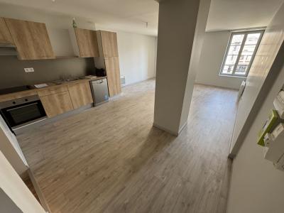 For sale CENTRE VILLE 2 rooms 48 m2 Tarn (81120) photo 2