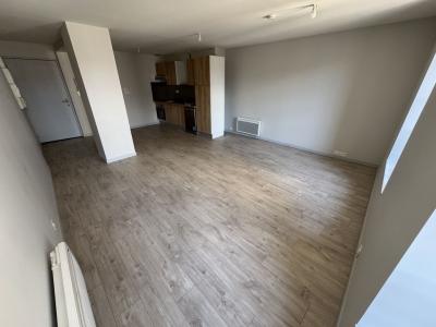 For sale CENTRE VILLE 2 rooms 48 m2 Tarn (81120) photo 3