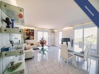 For sale Marseille-15eme-arrondissement 3 rooms 81 m2 Bouches du Rhone (13015) photo 4