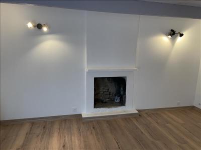 Louer Maison 29 m2 Poullaouen
