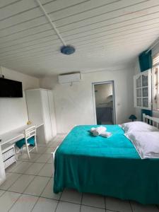 For sale Baie-mahault 9 rooms 1000 m2 Guadeloupe (97122) photo 1