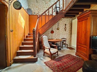 For sale Sauze-vaussais 7 rooms 136 m2 Deux sevres (79190) photo 4