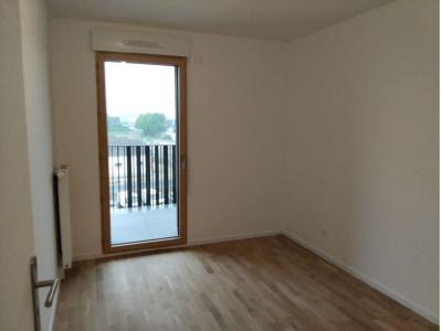 Louer Appartement Tours 885 euros