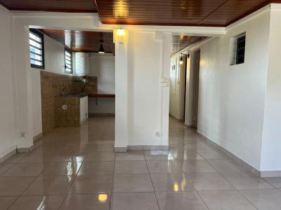 Annonce Location Maison Cilaos 974