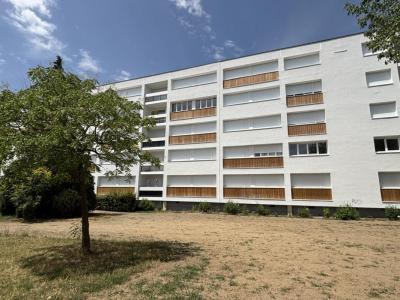 For sale Angers 4 rooms 78 m2 Maine et loire (49000) photo 0