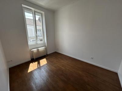 For rent Creusot 4 rooms 110 m2 Saone et loire (71200) photo 4