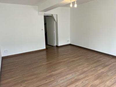 For rent Meru 3 rooms 68 m2 Oise (60110) photo 1