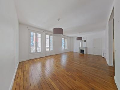 For rent Paris-4eme-arrondissement 5 rooms 110 m2 Paris (75004) photo 1