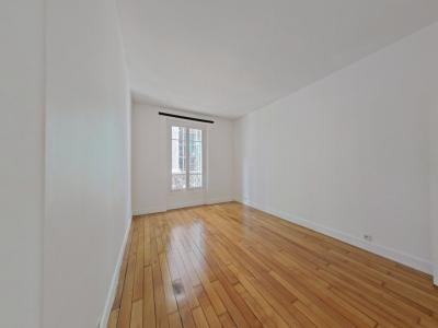 For rent Paris-4eme-arrondissement 5 rooms 110 m2 Paris (75004) photo 2