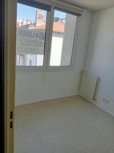 For rent Clermont-ferrand 2 rooms 52 m2 Puy de dome (63000) photo 3