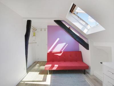 For rent Paris-18eme-arrondissement 1 room 14 m2 Paris (75018) photo 0