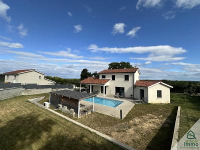 For sale Chalamont 5 rooms 138 m2 Ain (01320) photo 0
