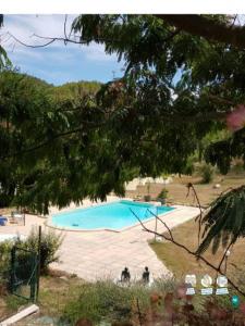 For rent Rognes 4 rooms 132 m2 Bouches du Rhone (13840) photo 2
