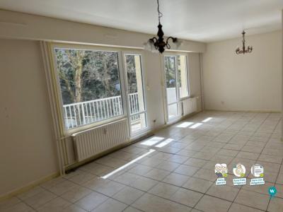 Louer Appartement 99 m2 Saint-etienne