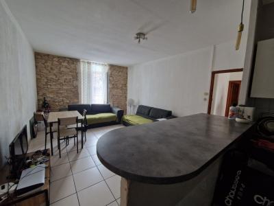 For sale REPUBLIQUE 3 rooms 65 m2 Gard (30000) photo 2