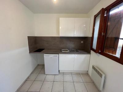 For rent Bordeaux 1 room 19 m2 Gironde (33000) photo 1